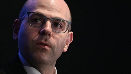 48∶47！美联储理事提名通过，美媒：白宫向施压降息又迈进一步