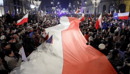 中方上门劝说无效，波兰不守信用，中欧班列恢复遥遥无期，中国用1天就拿出替代办法