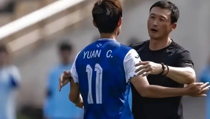 女超射手榜：袁丛、邓梦晔等8球领跑！杨曼2场3球冲击金靴！