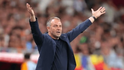 告别，巴萨！42球“超巨”转投米兰！弗里克钦点签下5500万“大闸”