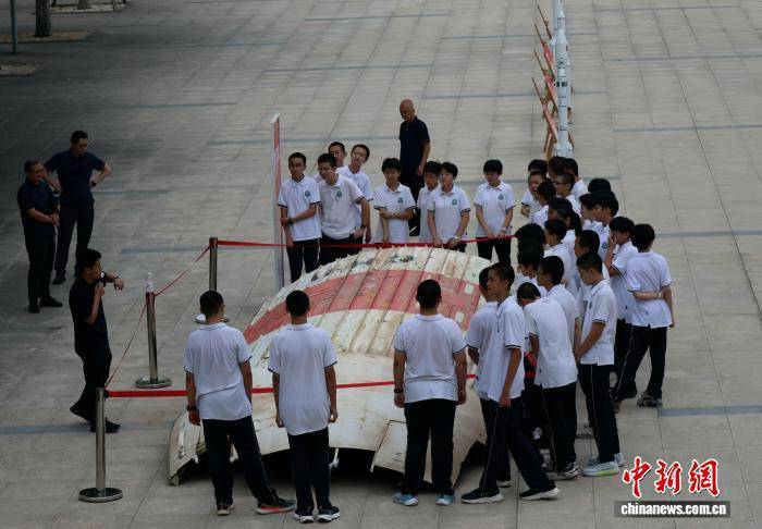 中国“火箭班”在山东济南揭牌成立