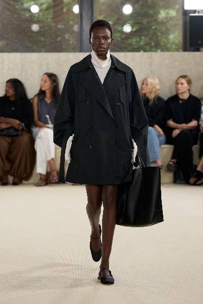 TOTEME 发布2026春夏系列