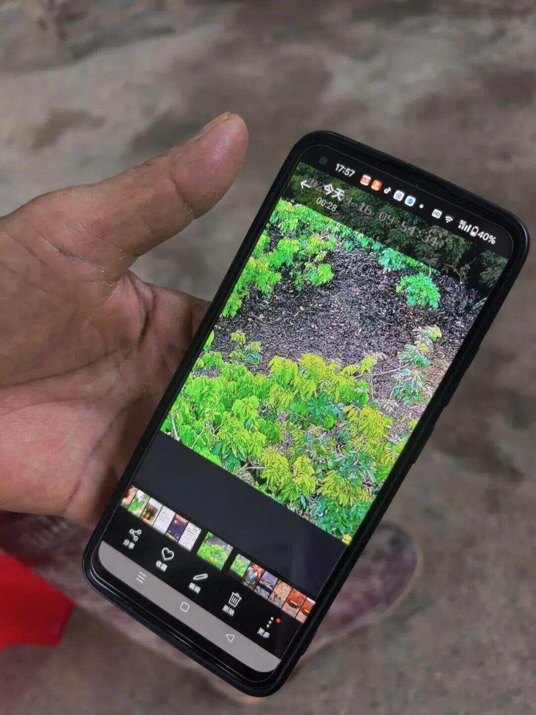 “陨石猎人”：在茂名挖出423公斤陨石；村民称此前不知有陨石，曾见有外人来果园