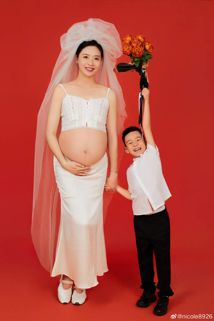 迎来二胎宝宝！前女排奥冠魏秋月晒照：有你们甜蜜翻倍