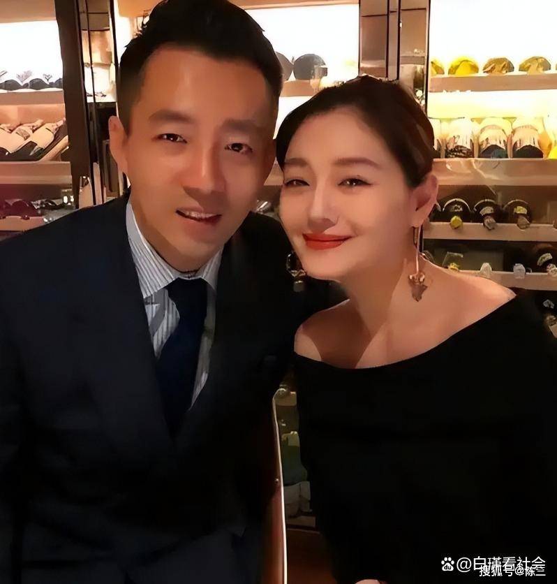 S妈具俊晔联手仅3天，汪小菲两个举动表态，小杨阿姨也下场助攻！