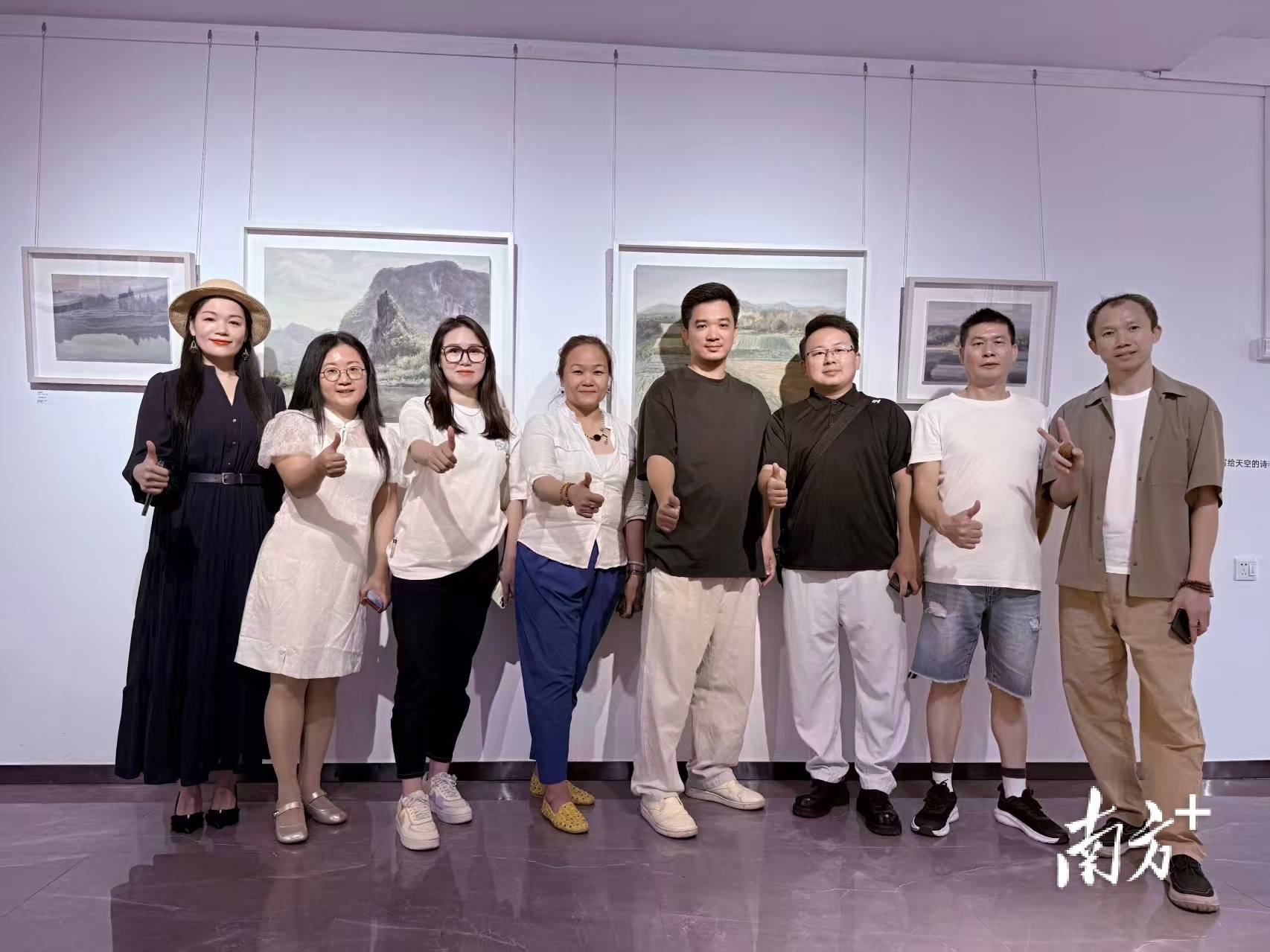 构建连接故土与远方精神家园，袁锋渊画展在穗举办