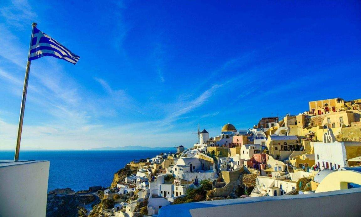 OTA“掼蛋”牌局，谁最先凑齐“同花顺”？