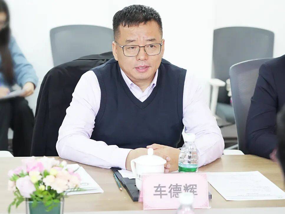 佳木斯市人大常委会考察组莅临北京华素制药,共促医药产业升级