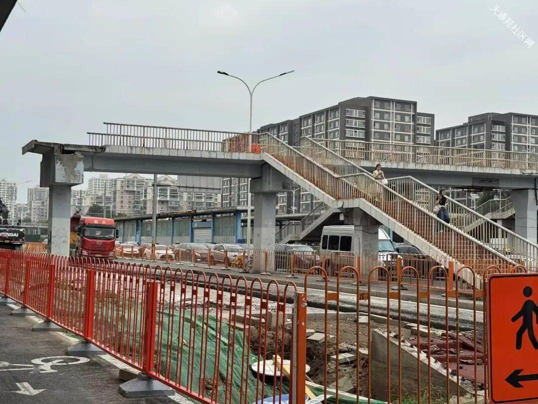 注意！安立路改造，龙德广场过街天桥坡道将拆除——