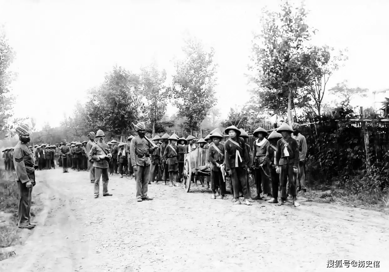 老照片，1920年上海提篮桥监狱，洋囚犯与中国囚犯待遇有什么区别？