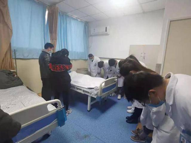 13岁河南少年罹患癌症去世前一晚,立遗嘱将遗体捐赠,去世前绝食抵触一切治疗,让父母赶快生二胎